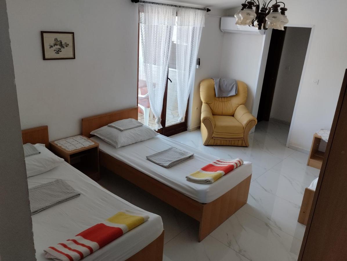Braco Apartments By The Sea With A Sea View Žaborić Exteriér fotografie
